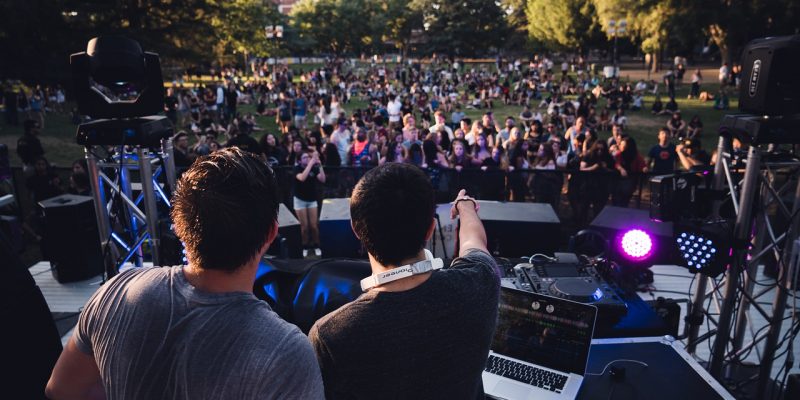 Tu primera sesión de DJ: 7 consejos para que sea un éxito.