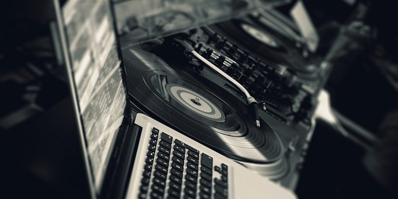 7 Mejores programas para DJ: mezclar musica y pinchar [ 2025 ] – Software