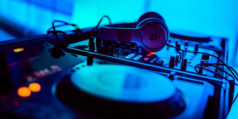 10 CONSEJOS Y TRUCOS PARA EL DJ PRINCIPIANTE